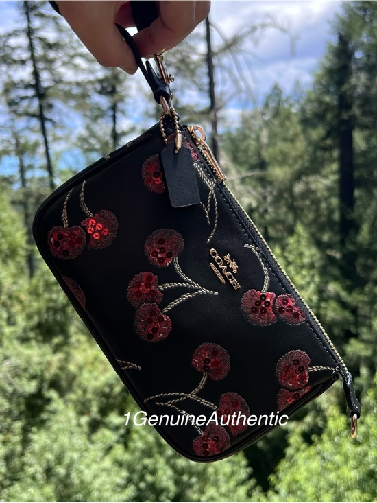 COACH Handbags - COACH Black Mini Leather Shoulder Bag Wristlet Clutch Gold Hardware CCZ21 NWT